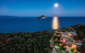 Athenea Villas, Private Pools & Gardens